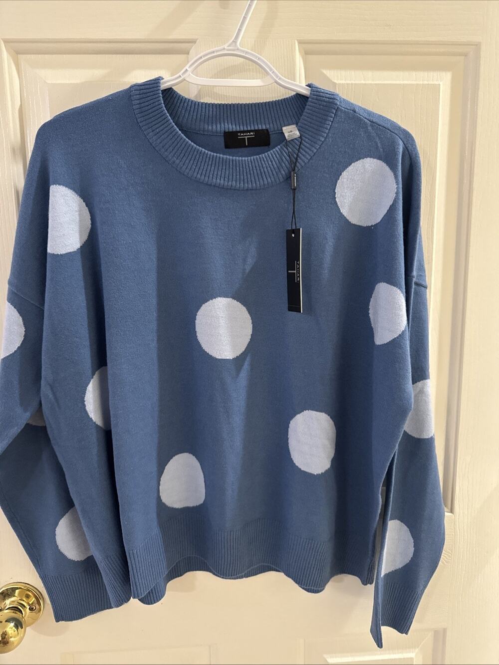 Tahari Blue Crew Neck Blue Polka Dot Sweater Woman’s Sz Large NWT